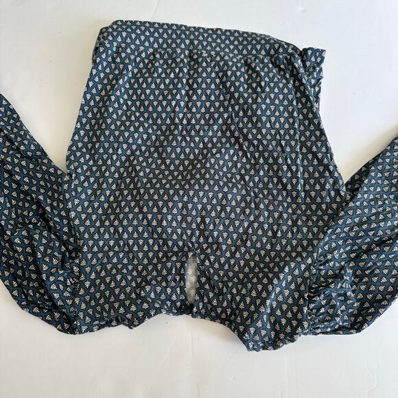 Zara Blue Leaf Print Puff Sleeve Blouse - Size 9 - Picture 4 of 4